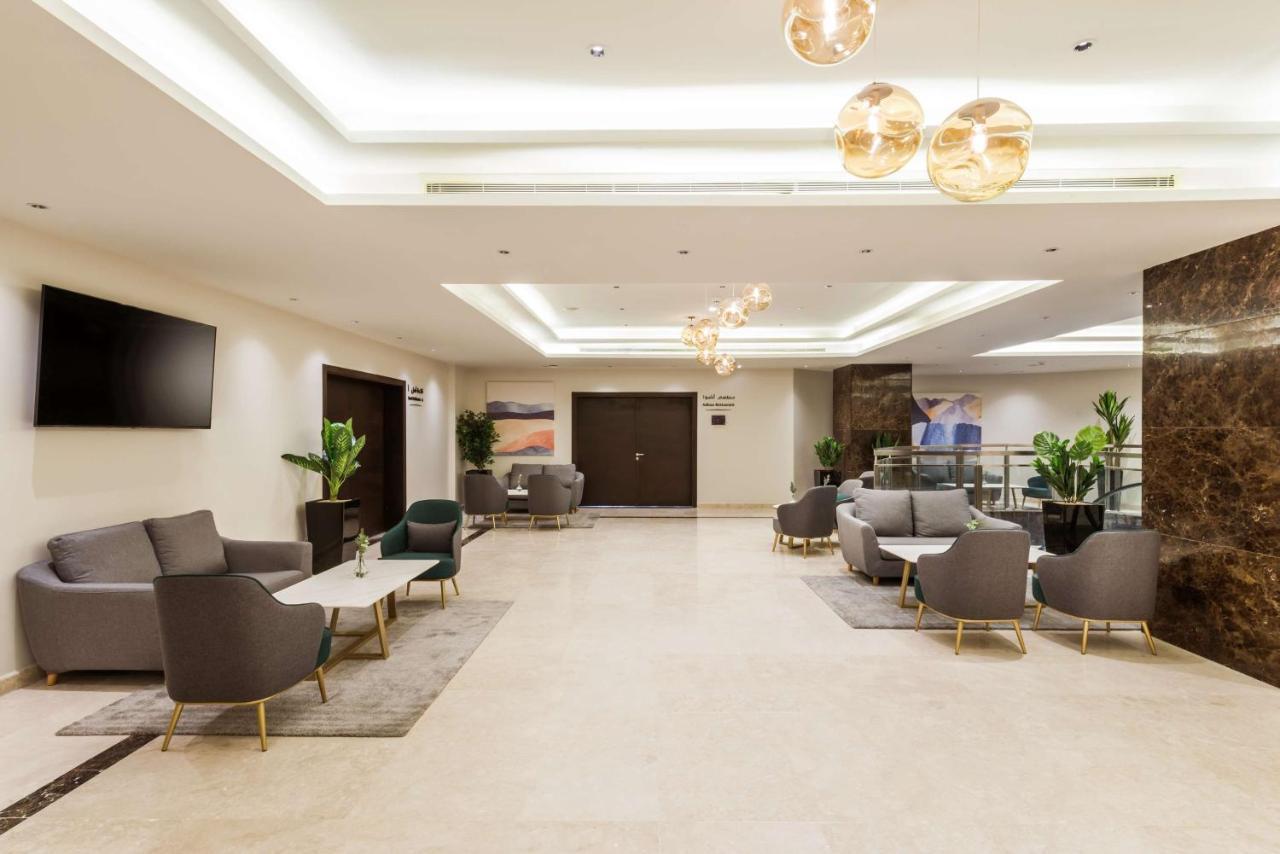 Best Western Plus Al Qurayyat City Center Екстериор снимка