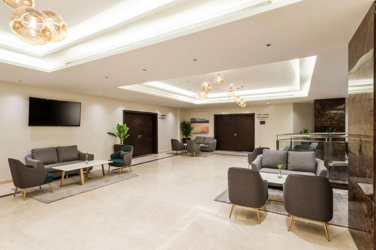 Best Western Plus Al Qurayyat City Center Екстериор снимка