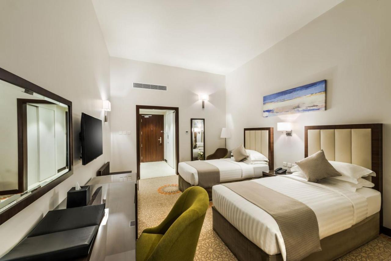 Best Western Plus Al Qurayyat City Center Екстериор снимка