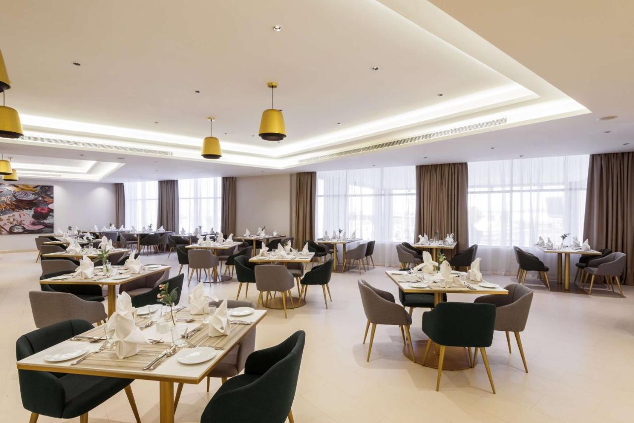 Best Western Plus Al Qurayyat City Center Екстериор снимка