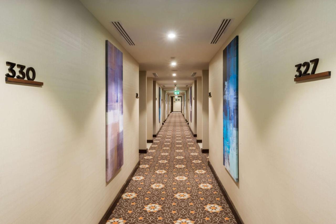 Best Western Plus Al Qurayyat City Center Екстериор снимка