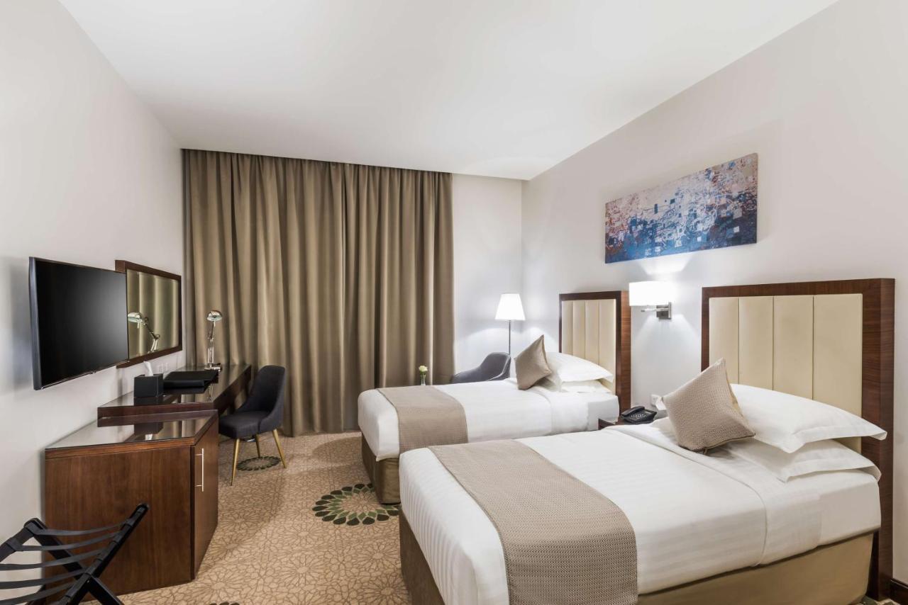 Best Western Plus Al Qurayyat City Center Екстериор снимка